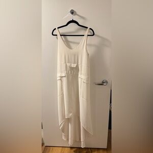 Kimberly Ortiz Elegant white Sleeveless Dress